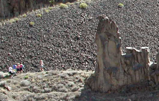 Hikers and the Teeth